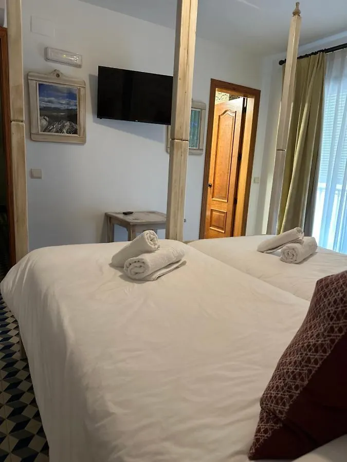 Hostal Moon Tolox