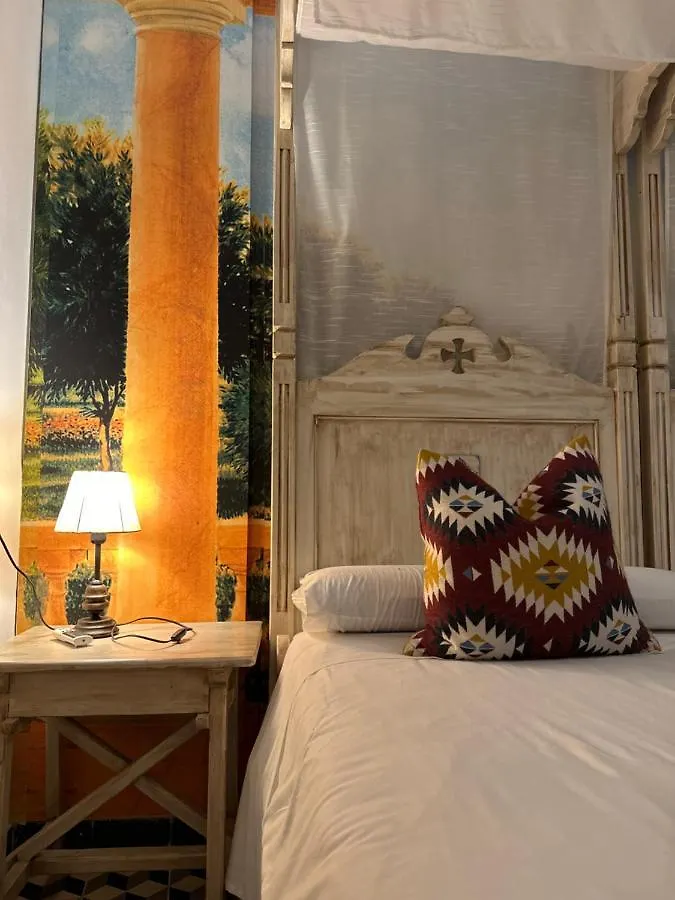 Inn Hostal Moon Tolox Spain